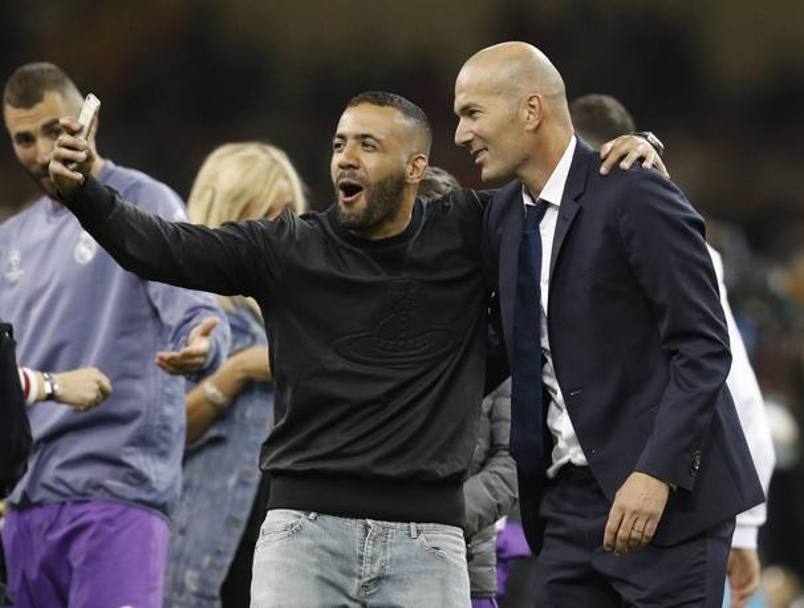 Per festeggiare, un selfie con Zidane. Reuters